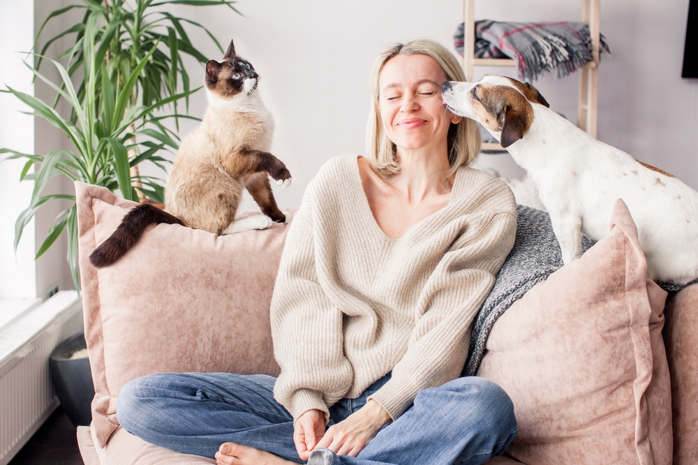 5 pet care tips for when you’re away from home